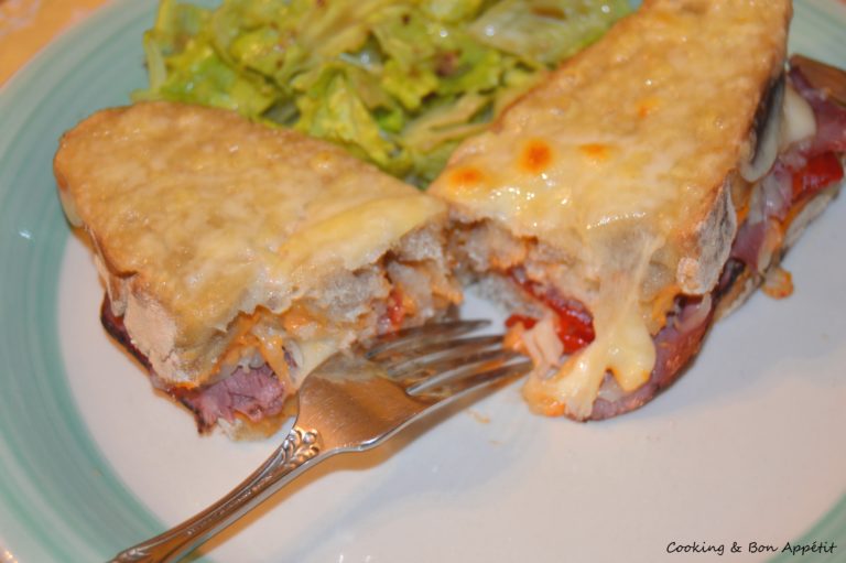 CroqueAméranéen sandwich pastrami, poivron, houmous • Cooking & Bon